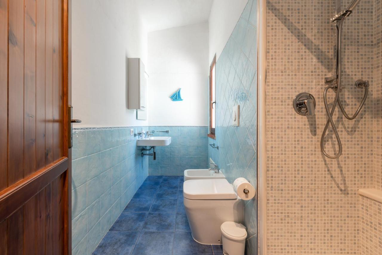 Damiano Holiday House Porto Columbu - Perd'E Sali Extérieur photo