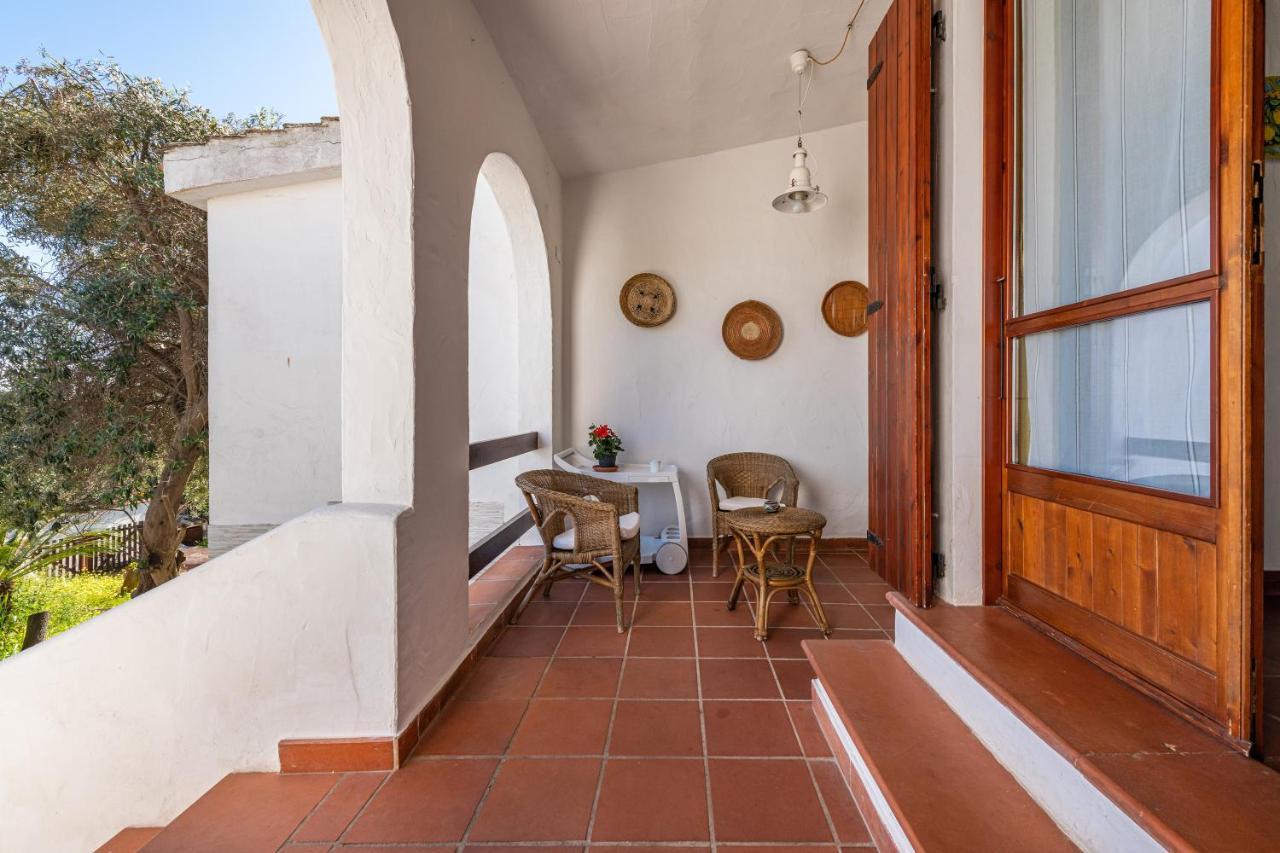Damiano Holiday House Porto Columbu - Perd'E Sali Extérieur photo